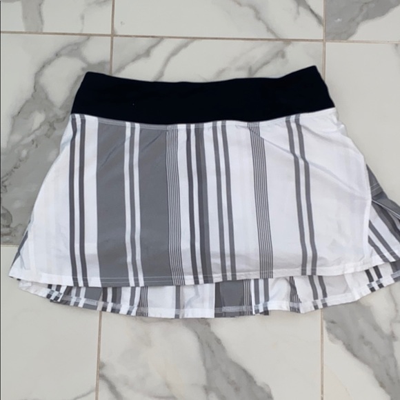 lululemon athletica Dresses & Skirts - Lululemon skirt